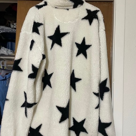 Sherpa star top - Picture 2 of 3